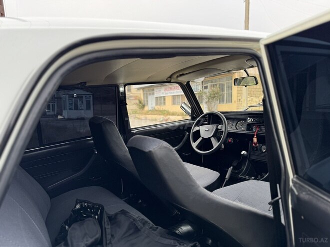 LADA (VAZ) 2107 2010, 90,000 km - 1.6 l - Yevlax
