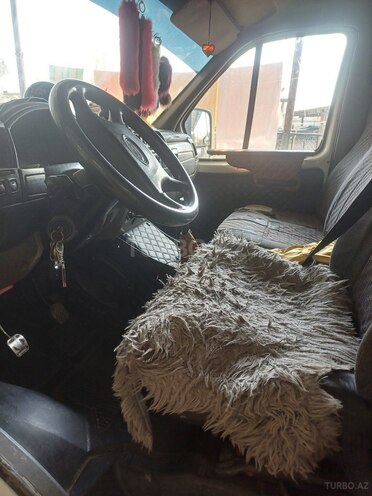GAZ 3302-744 2005, 324,564 km - 2.4 l - Salyan