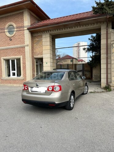 Volkswagen Jetta 2007, 220,000 km - 1.6 l - Bakı