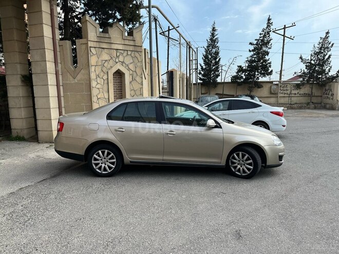 Volkswagen Jetta 2007, 220,000 km - 1.6 l - Bakı