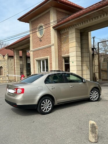 Volkswagen Jetta 2007, 220,000 km - 1.6 l - Bakı
