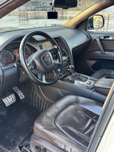 Audi Q7 2008, 275,221 km - 4.2 l - Bakı