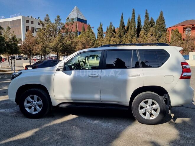 Toyota Land Cruiser Prado 2014, 135,000 km - 2.7 л - Gəncə