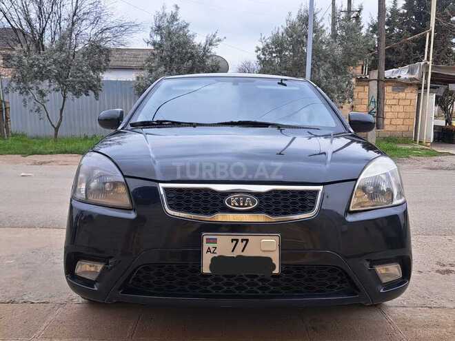 Kia Rio 2009, 301,800 km - 1.4 l - Salyan