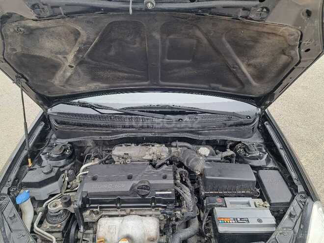 Kia Rio 2009, 301,800 km - 1.4 l - Salyan