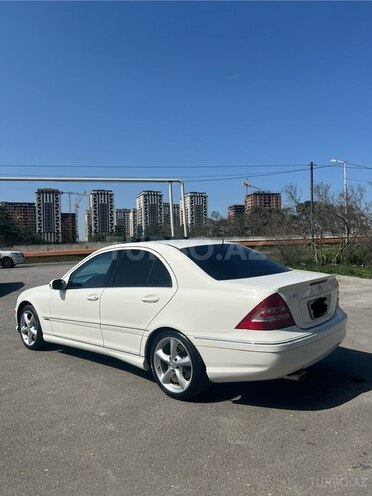 Mercedes C 230 2006, 194,500 km - 2.5 l - Bakı