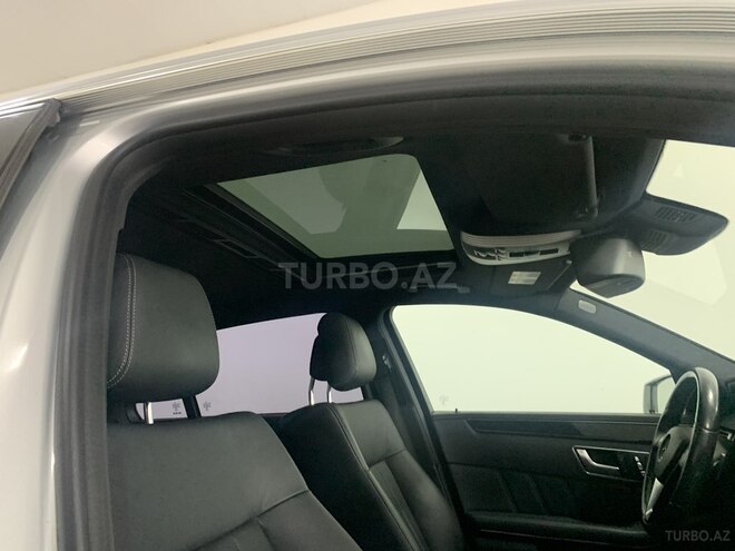 Mercedes E 220 d 2014, 207,100 km - 2.2 l - Bakı