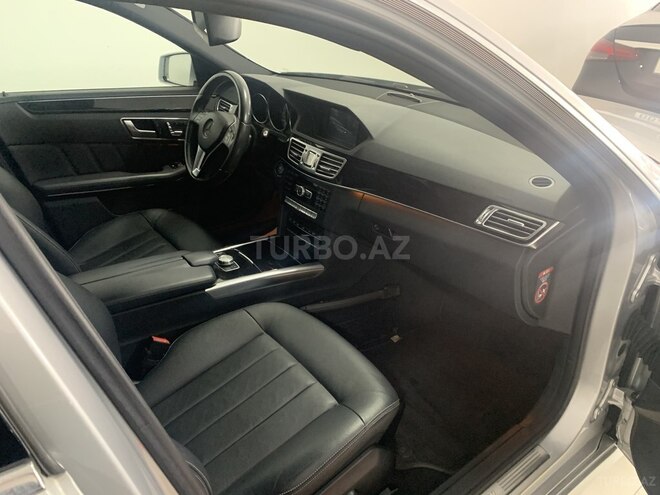 Mercedes E 220 d 2014, 207,100 km - 2.2 l - Bakı