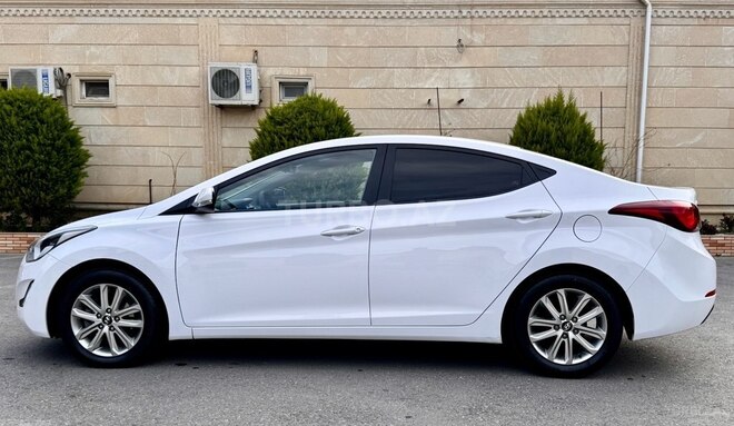 Hyundai Elantra 2014, 130,000 km - 1.6 l - Bakı