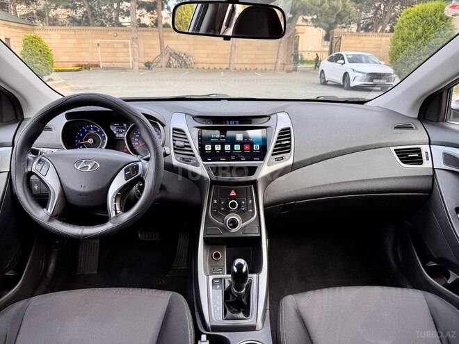 Hyundai Elantra 2014, 130,000 km - 1.6 l - Bakı
