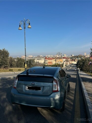Toyota Prius 2015, 204,000 km - 1.8 л - Bakı