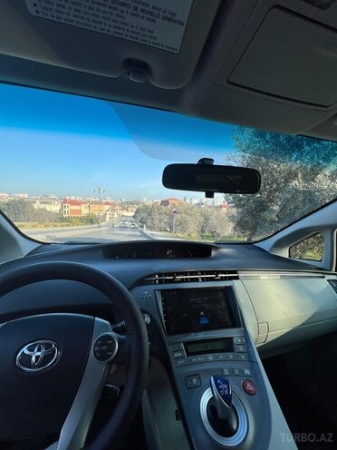 Toyota Prius 2015, 204,000 km - 1.8 л - Bakı