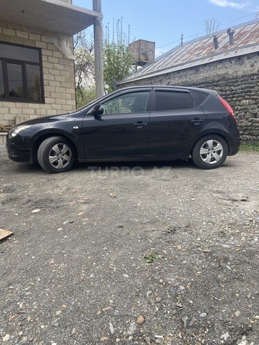 Hyundai i30 2009, 189,000 km - 1.4 л - Balakən