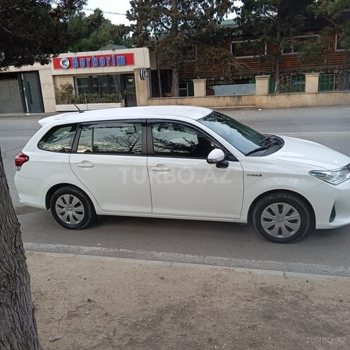 Toyota Corolla Fielder 2017, 98,000 km - 1.5 l - Bakı