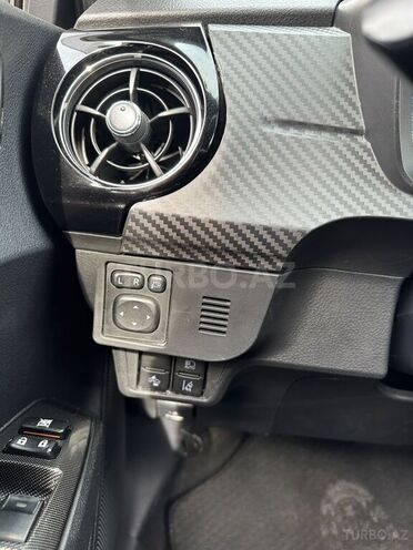 Toyota Corolla Fielder 2017, 98,000 km - 1.5 l - Bakı