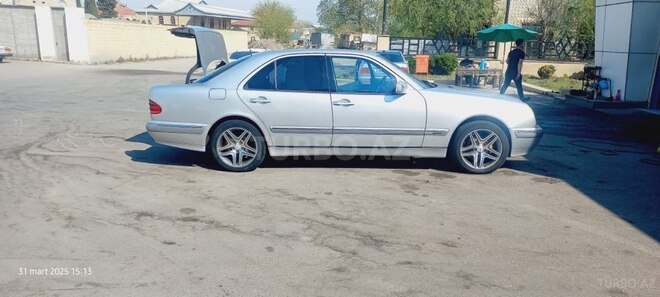 Mercedes E 240 2000, 350,000 km - 2.4 l - Bərdə