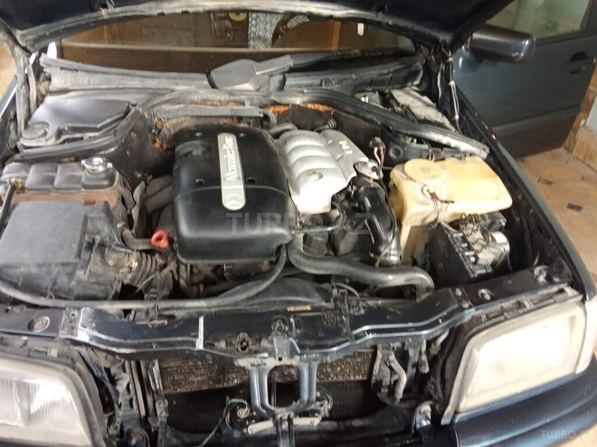 Mercedes C 220 d 1999, 405,000 km - 2.2 l - Gəncə