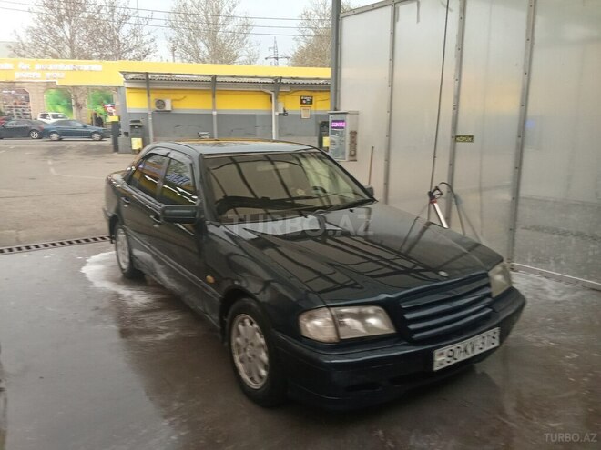 Mercedes C 220 d 1999, 405,000 km - 2.2 l - Gəncə