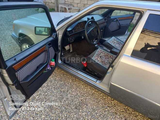 Mercedes E 220 1995, 457,876 km - 2.2 l - Bakı