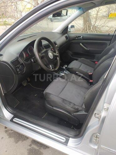 Volkswagen Bora 2003, 250,000 km - 1.6 л - Bakı