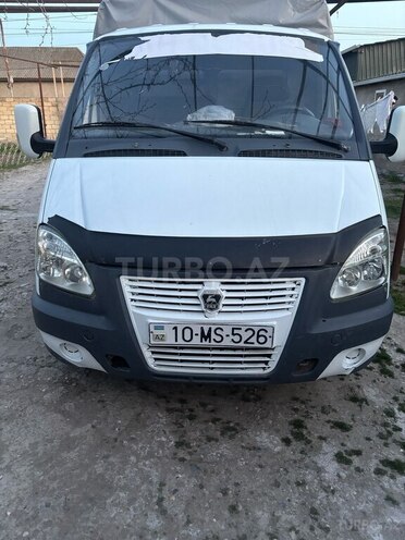 GAZ 330232-744 2004, 300,000 km - 2.4 л - Salyan