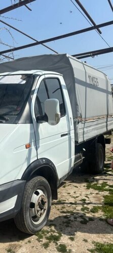 GAZ 330232-744 2004, 300,000 km - 2.4 л - Salyan