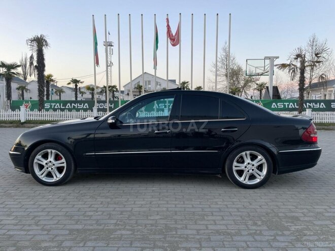 Mercedes E 270 2004, 421,000 km - 2.7 л - Astara
