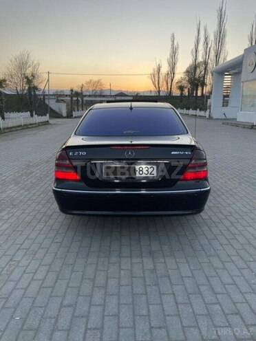 Mercedes E 270 2004, 421,000 km - 2.7 л - Astara