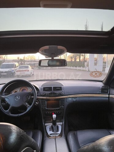 Mercedes E 270 2004, 421,000 km - 2.7 л - Astara