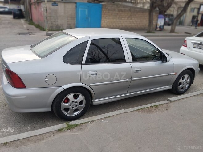 Opel Vectra 2000, 400,000 km - 1.8 л - Bakı