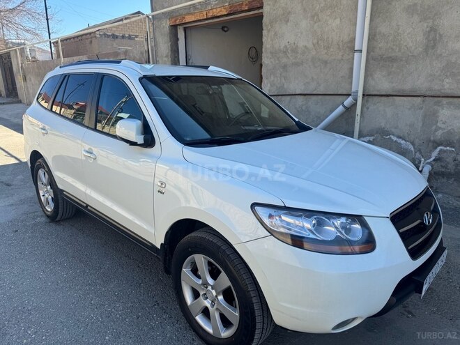 Hyundai Santa Fe-3