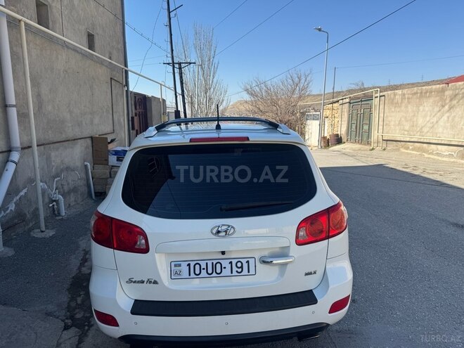 Hyundai Santa Fe-8