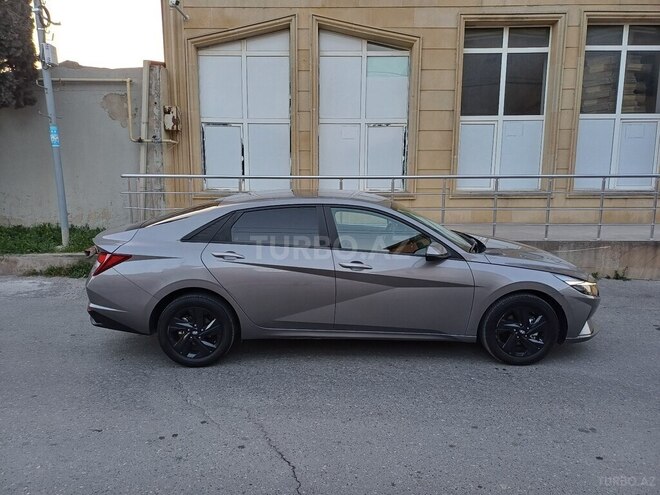 Hyundai Elantra 2022, 62,000 km - 1.6 l - Bakı
