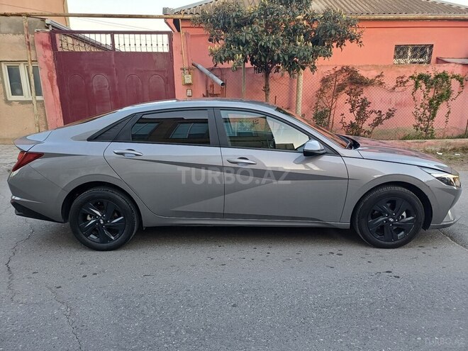 Hyundai Elantra 2022, 62,000 km - 1.6 l - Bakı