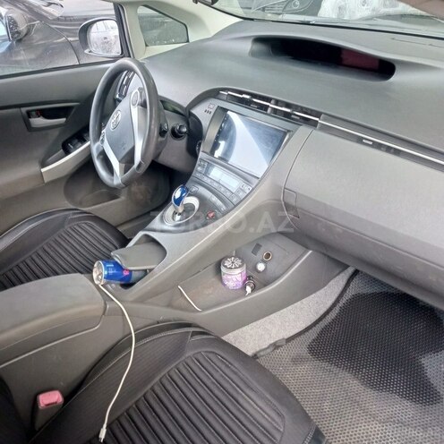 Toyota Prius 2010, 277,500 km - 1.8 l - Bakı