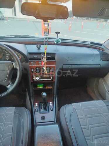 Mercedes C 180 1995, 319,000 km - 1.8 l - Bakı