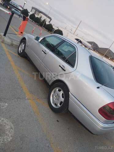Mercedes C 180 1995, 319,000 km - 1.8 l - Bakı