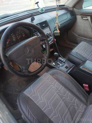 Mercedes C 180 1995, 319,000 km - 1.8 l - Bakı
