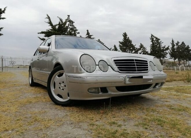 Mercedes E 220 d 2000, 390,000 km - 2.2 л - Bakı