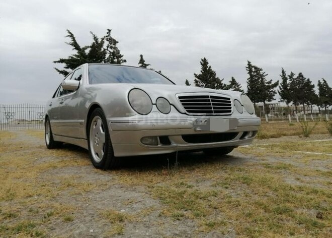 Mercedes E 220 d 2000, 390,000 km - 2.2 л - Bakı