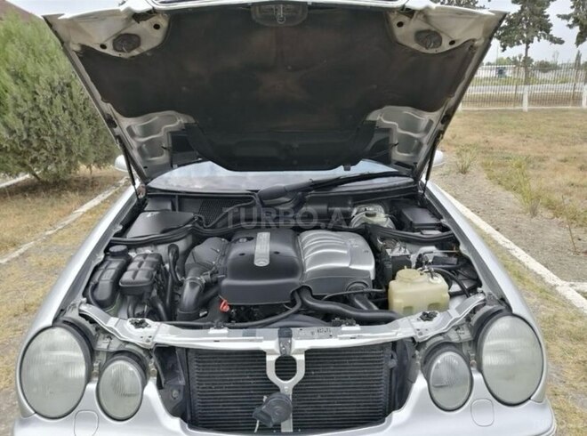 Mercedes E 220 d 2000, 390,000 km - 2.2 л - Bakı