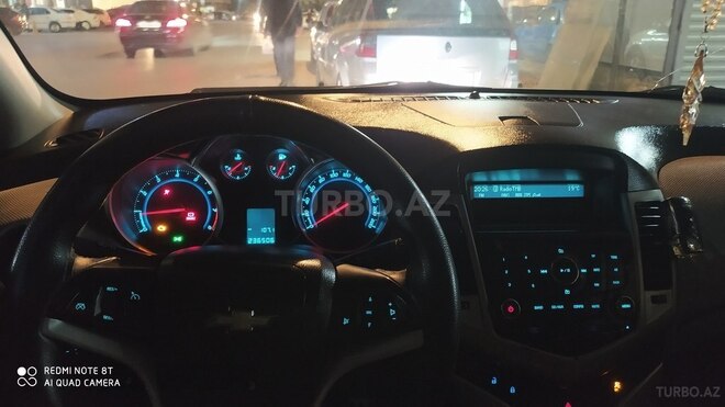 Chevrolet Cruze 2011, 232,371 km - 1.6 л - Bakı