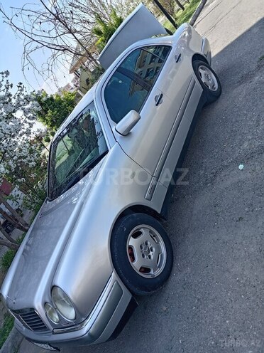 Mercedes E 220 1997, 237,039 km - 2.2 l - Tərtər