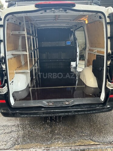 Mercedes Vito 113 2013, 324,000 km - 2.2 l - Bakı