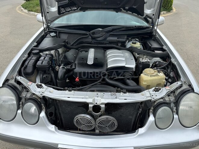 Mercedes E 220 d 2000, 331,000 km - 2.2 l - Şirvan