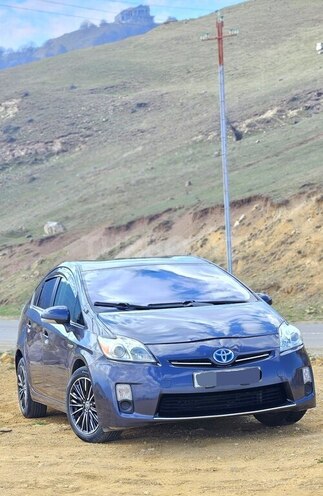 Toyota Prius-6