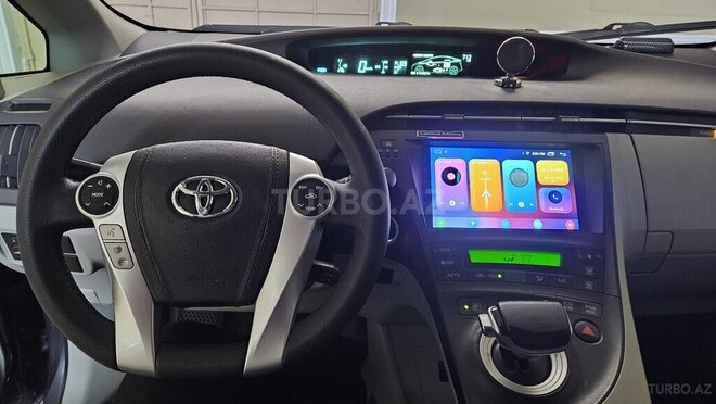 Toyota Prius-20