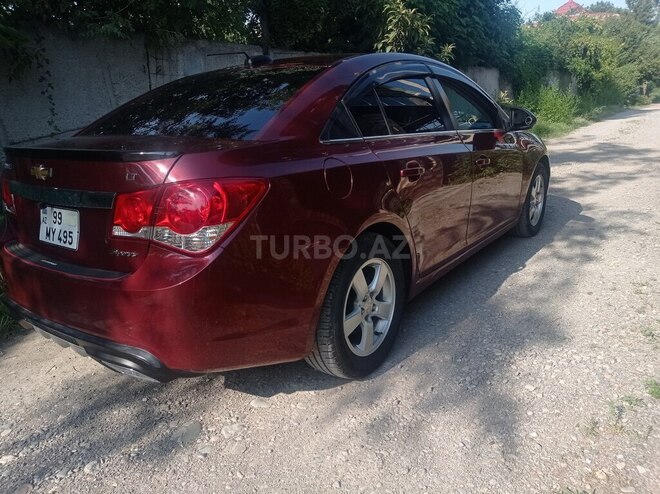 Chevrolet Cruze 2015, 298,000 km - 1.4 л - Füzuli