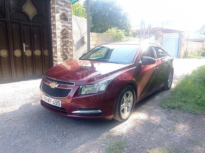 Chevrolet Cruze 2015, 298,000 km - 1.4 л - Füzuli