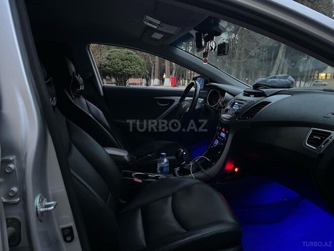 Hyundai Avante 2014, 177,000 km - 1.6 l - Bakı